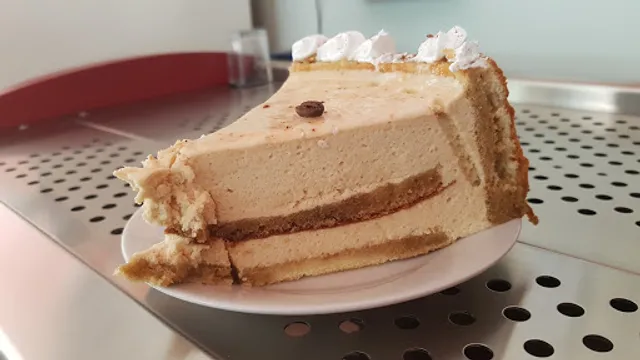 Misky Heladería & Pastelería