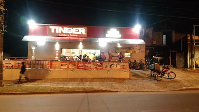 Tinder Lanches e Petiscos