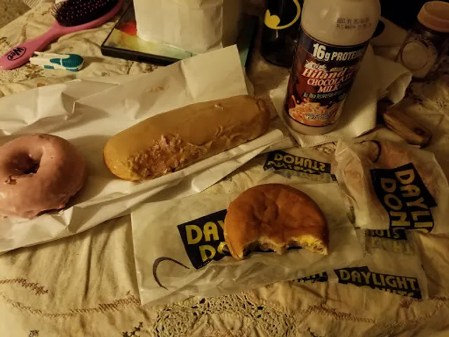 Daylight Donuts