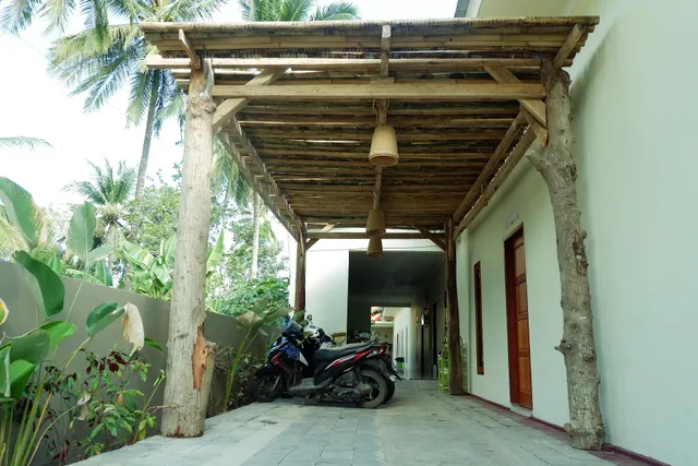 BESOPOK HOSTEL