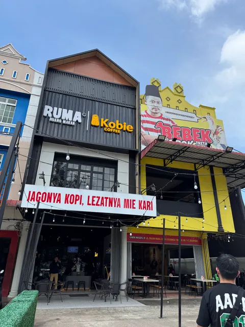 Kobie Coffee Tiban - Cafe & Bingsoo Dessert