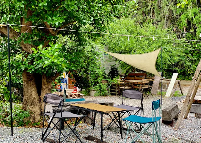 บ้านแมะคอฟฟี่ Ban-Mae Coffee.