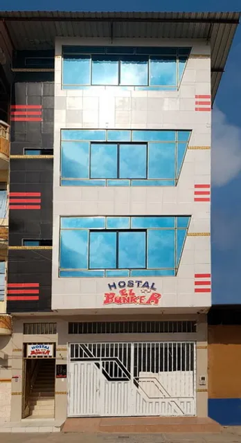 Hostal El Bunker