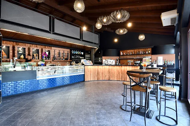 Blum - Hamburgeria - Lounge - Bar