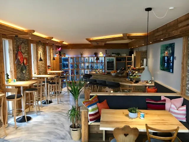 Macksl Restaurant & Bar