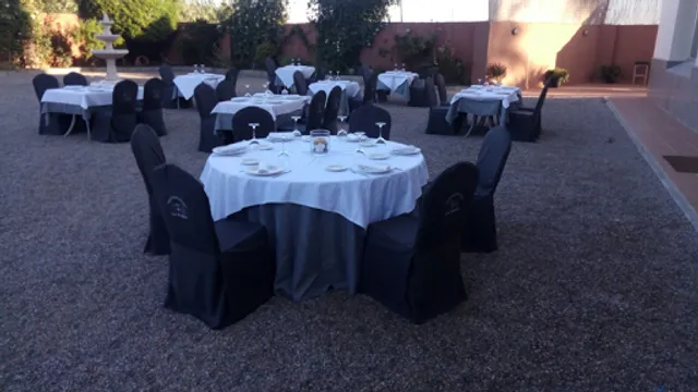 Restaurante La Familia