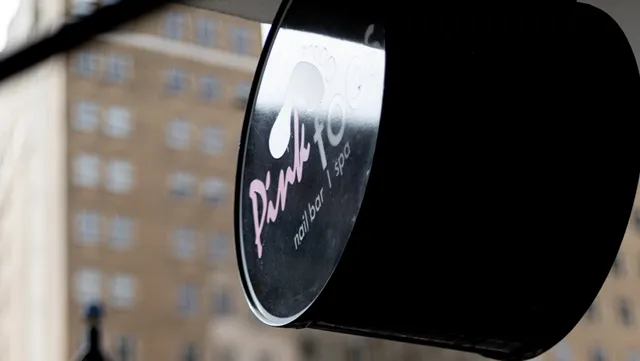 Pink Toes Nail Bar - Downtown Dallas