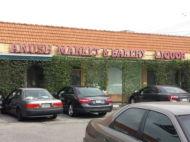 Anush Bakery & Market