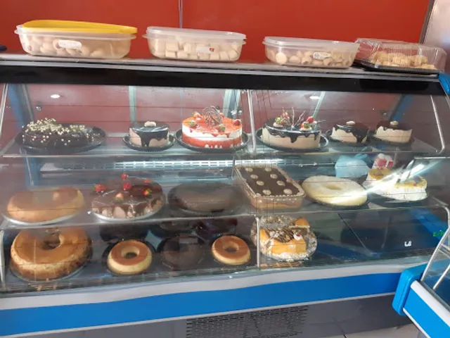 Panificadora E Confeitaria Andrade