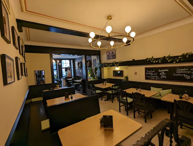 Wirtshaus am Uniplatz