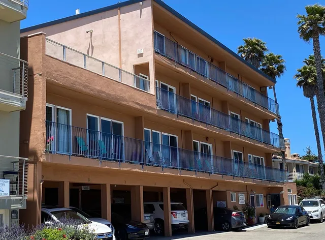 Capitola Beach Suites