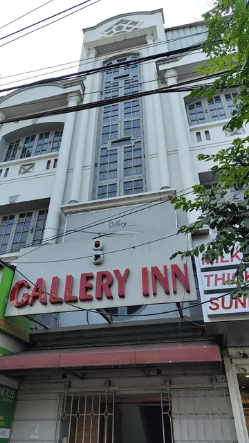 GALLERY INN