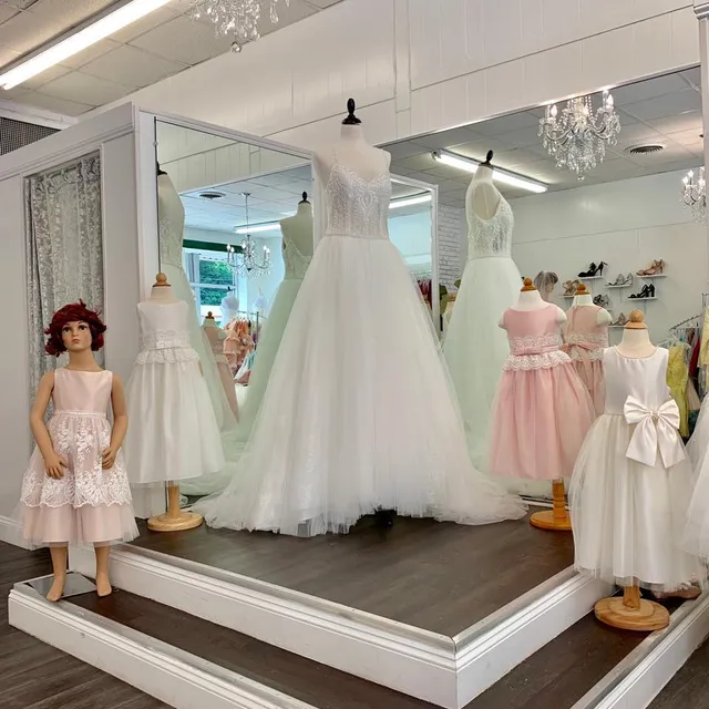 LenTan's Bridal Boutique