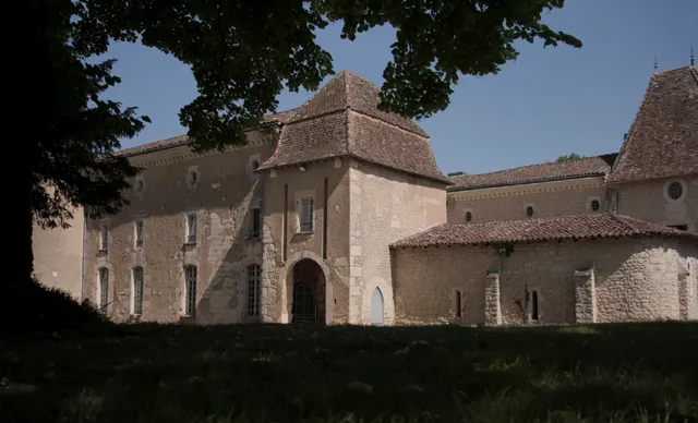 Logis de Labaurie Ltd