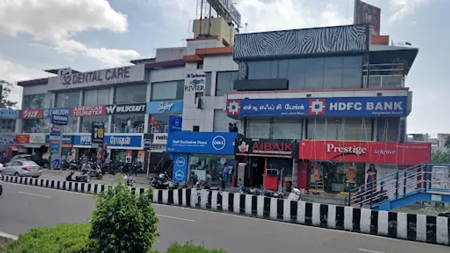 Zebra Crossing Lounge