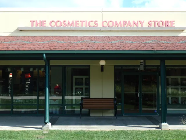 The Cosmetics Company Store