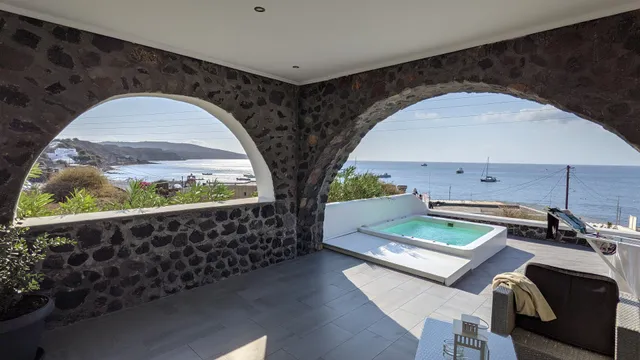 Villa Williams Red Beach