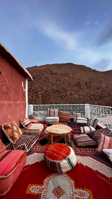 Monkey Fingers House by fatima mellal