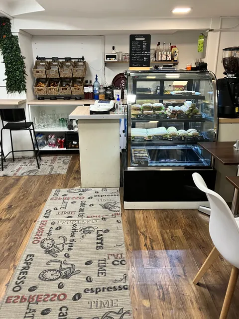 Pöttyös Bögre Bisztró