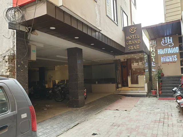 OYO Hotel Grand Star