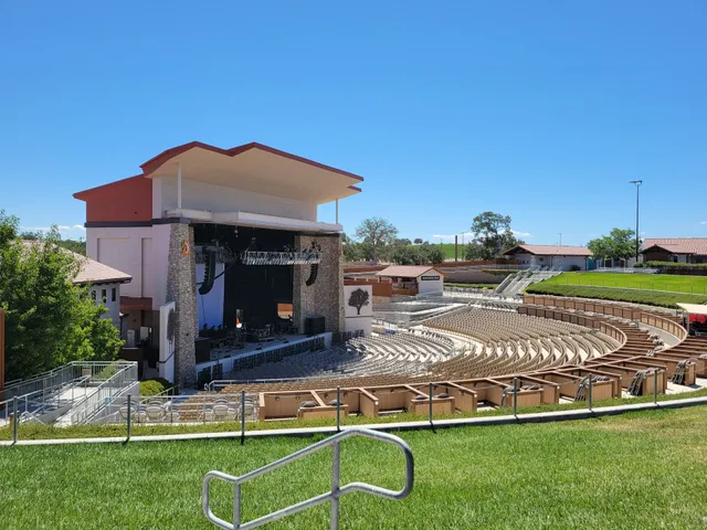 Vina Robles Amphitheatre & Box Office