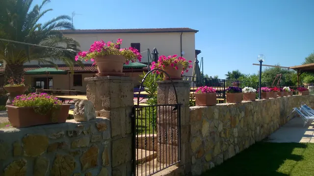 Poggio Baroni Agriturismo