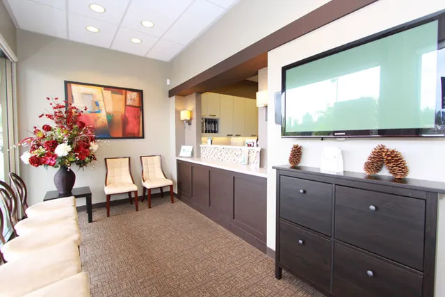 Kim and Lee Orthodontics