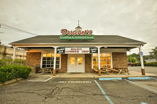 Dugan’s Sandwich Shop