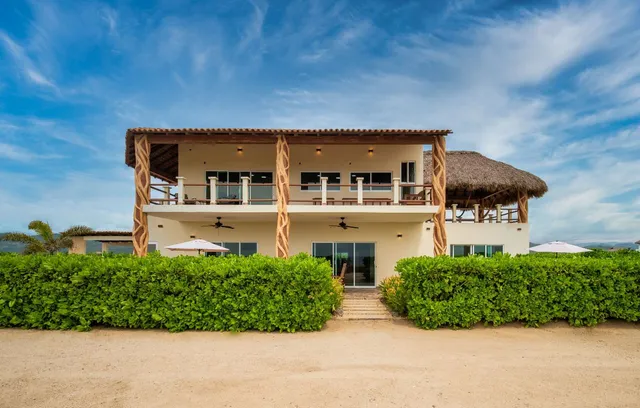 Casa Colores Beach House