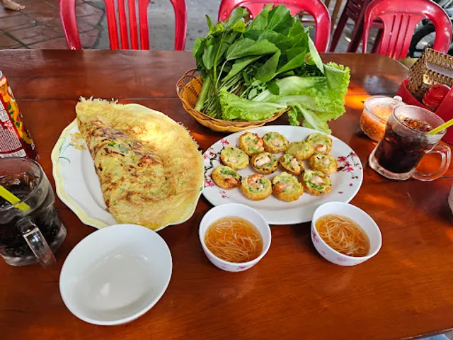 Bánh xèo Tân Định