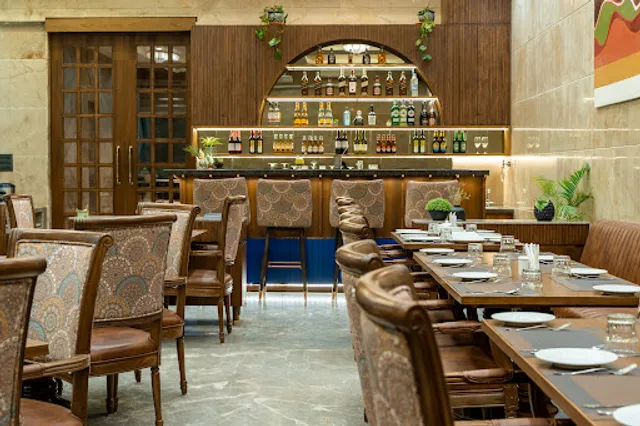 Berlin Bar & Restaurant