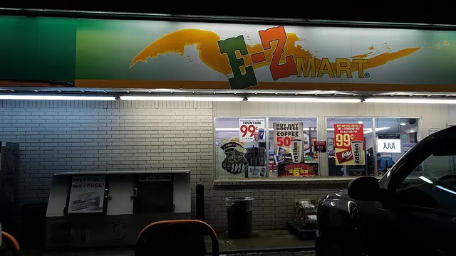 E-Z Mart