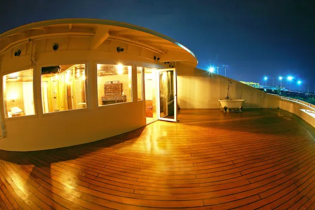 Vintage Luxury Yacht Hotel
