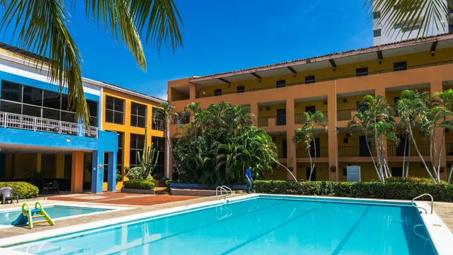 Hotel Palmarena Plaza