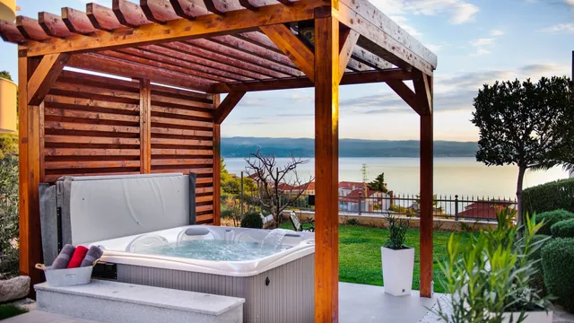 Apartment and Rooms Ana