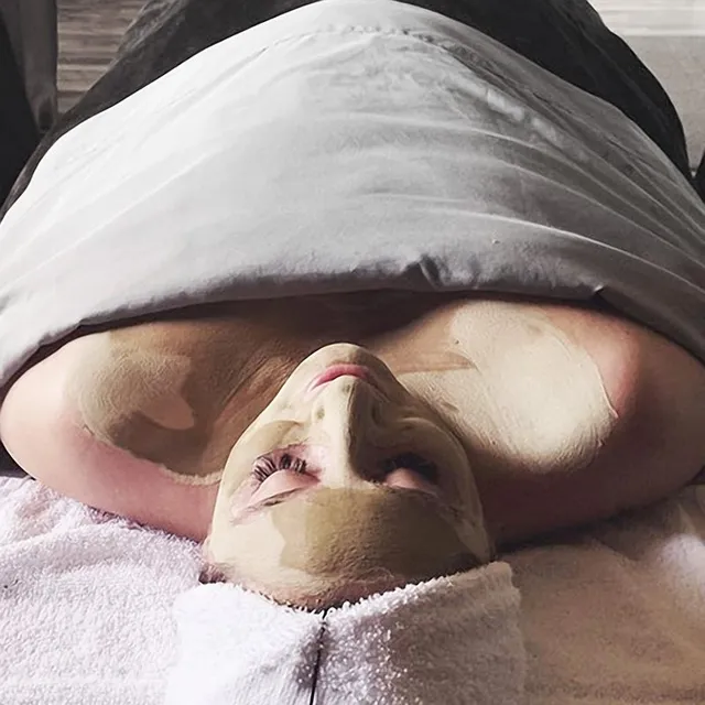 Flawless Pore Day Spa