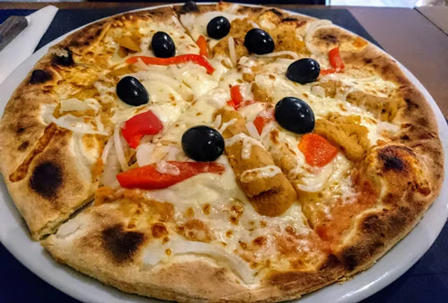 La Divina's Pizzeria