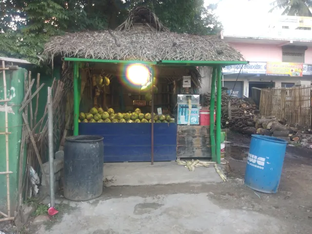 Saravana Poigai Tender Coconuts