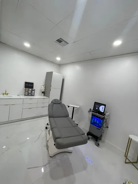 Skinne Face and Body Care