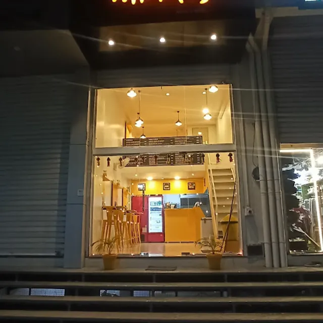 NIBBLES Fast Food Fine Dine Cafe