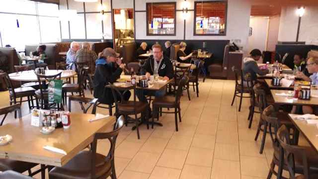 Red Olive Restaurant - Warren