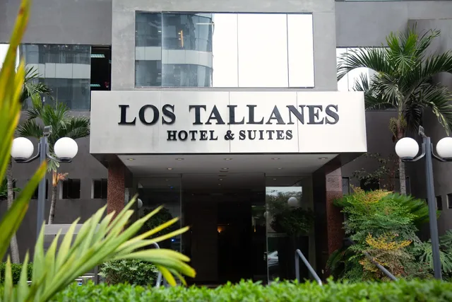 Los Tallanes Hotel & Suites