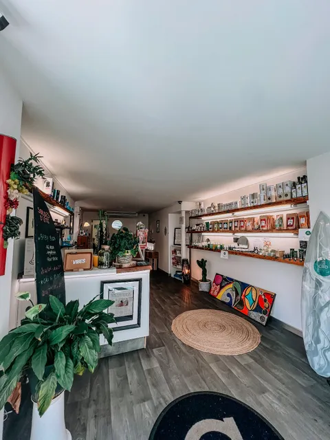 The CBD House - CBD shop avenue Verdun - Biarritz