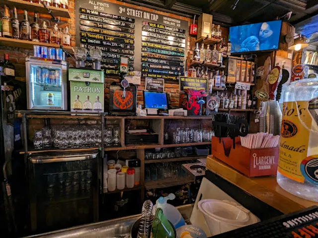 3rd Street Tap House