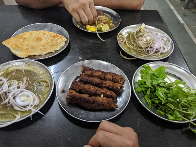 Farid Seekh Kabab Center