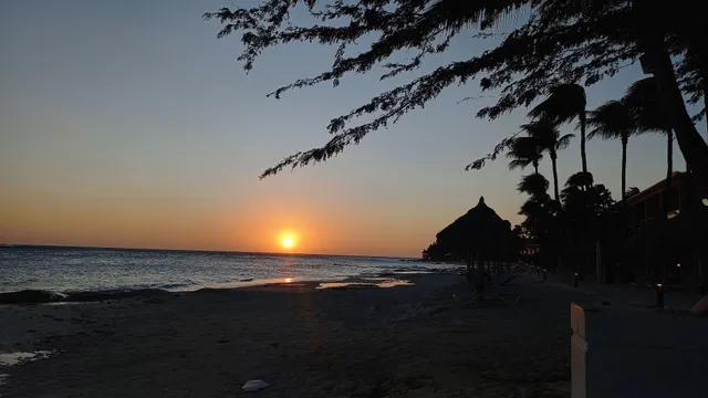 Playa Linda Beach Resort