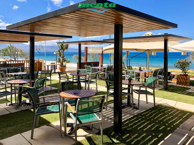 Menta Seaside Bar -Restaurant.