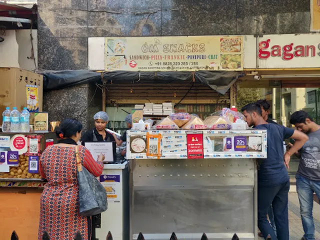 Om Snacks - Best Sandwiches, Chaat Food Shop and Pizza Shop, Fast Food Shop in Goregaon.