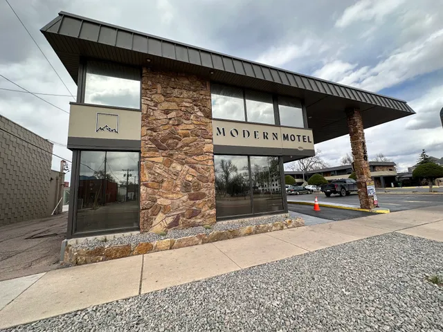 Modern Motel