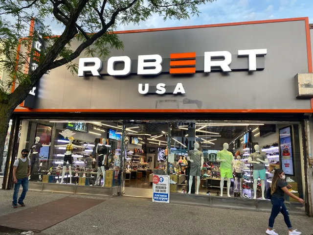 Robert USA